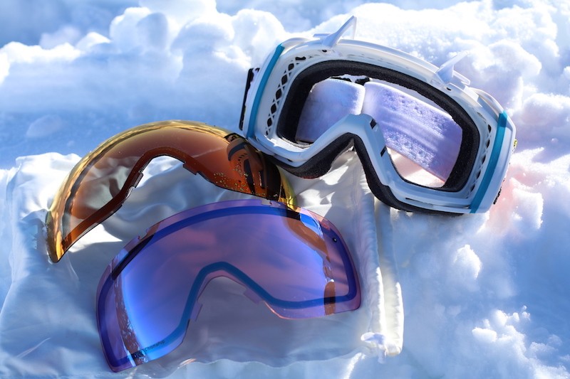 Testbericht - SMITH I/O Goggle & Quantum MIPS Helmet: Höchste Qualität im Doppelpack - Helm und XL-Skibrille für alpine Abenteuer