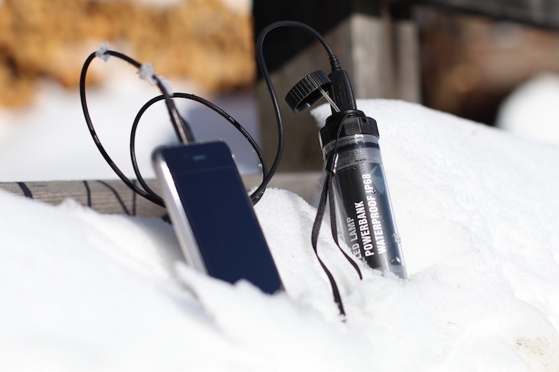 Testbericht – OUTXE Savage Solar Charger & 2-in-1 Waterproof Camping Lantern