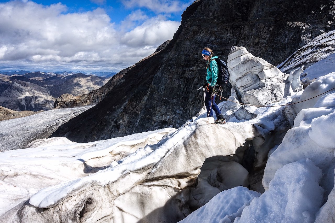 Testbericht – Salewa Pedroc Hybrid 2/1 Softshell: Leichte und atmungsaktive 2-in-1 Hybridjacke mit Polartec Alpha