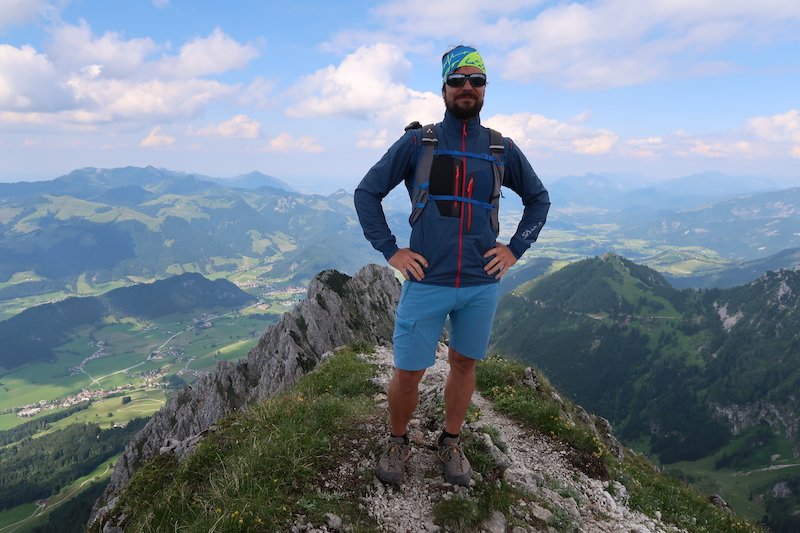 Testbericht – Salewa Pedroc Hybrid 2/1 Softshell: Leichte und atmungsaktive 2-in-1 Hybridjacke mit Polartec Alpha