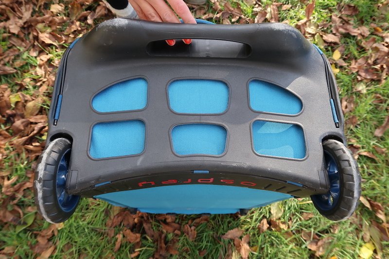 Testbericht – Thule Crossover Rolling Duffel 56 L, Osprey Rolling Transporter 90 L & Osprey Ozone 42 L: Praktische Reisetaschen und Trolleys für sportliche Weltenbummler