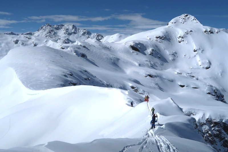 Preview - Schöffel Herbst- & Winter-Kollektion 2019/20: Kaffeefahrt mal anders - Schöffel präsentiert erste eigene Skitouren-Kollektion