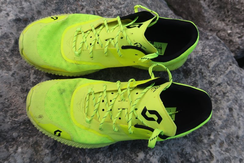 Testbericht - SCOTT KINABALU RC 2.0: Ultraleichter und griffiger Trailschuh für mehr Speed auf kurzen Distanzen
