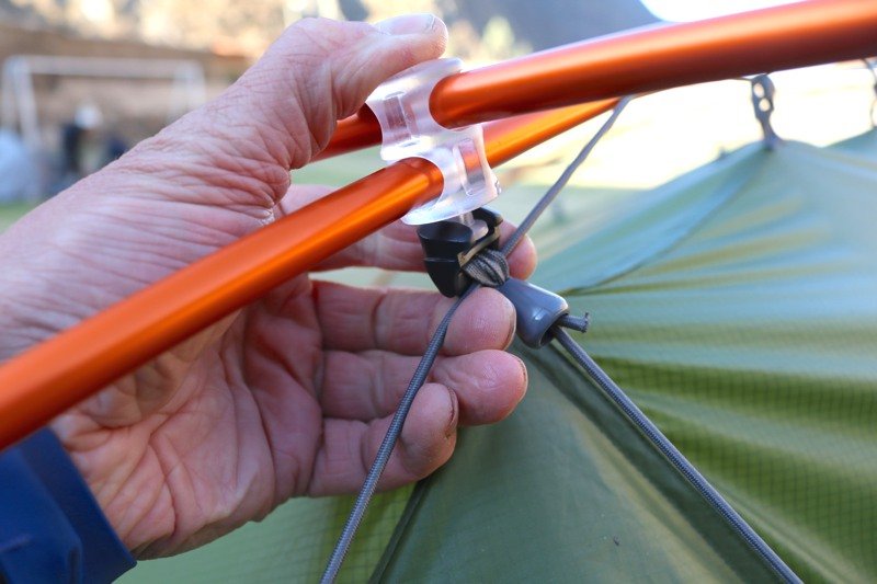 Testbericht - VAUDE Invenio UL 3P: Nachhaltig produziertes und robustes Trekkingzelt für Mehrtagestouren
