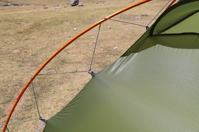 Testbericht - VAUDE Invenio UL 3P: Nachhaltig produziertes und robustes Trekkingzelt für Mehrtagestouren