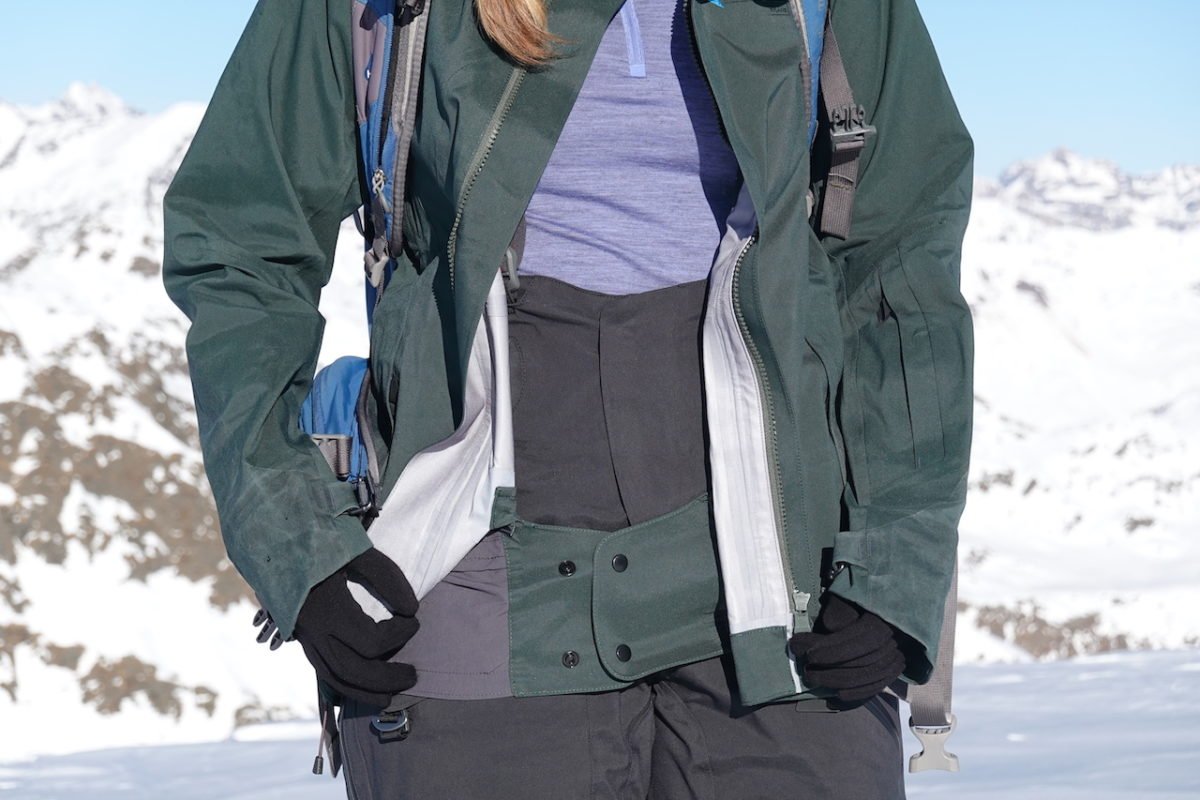 Testbericht - Klättermusen Brage Jacket & Pant: Harte Wintereinätze leicht gemacht – stylische und nachhaltige Skitouren-Kombi
