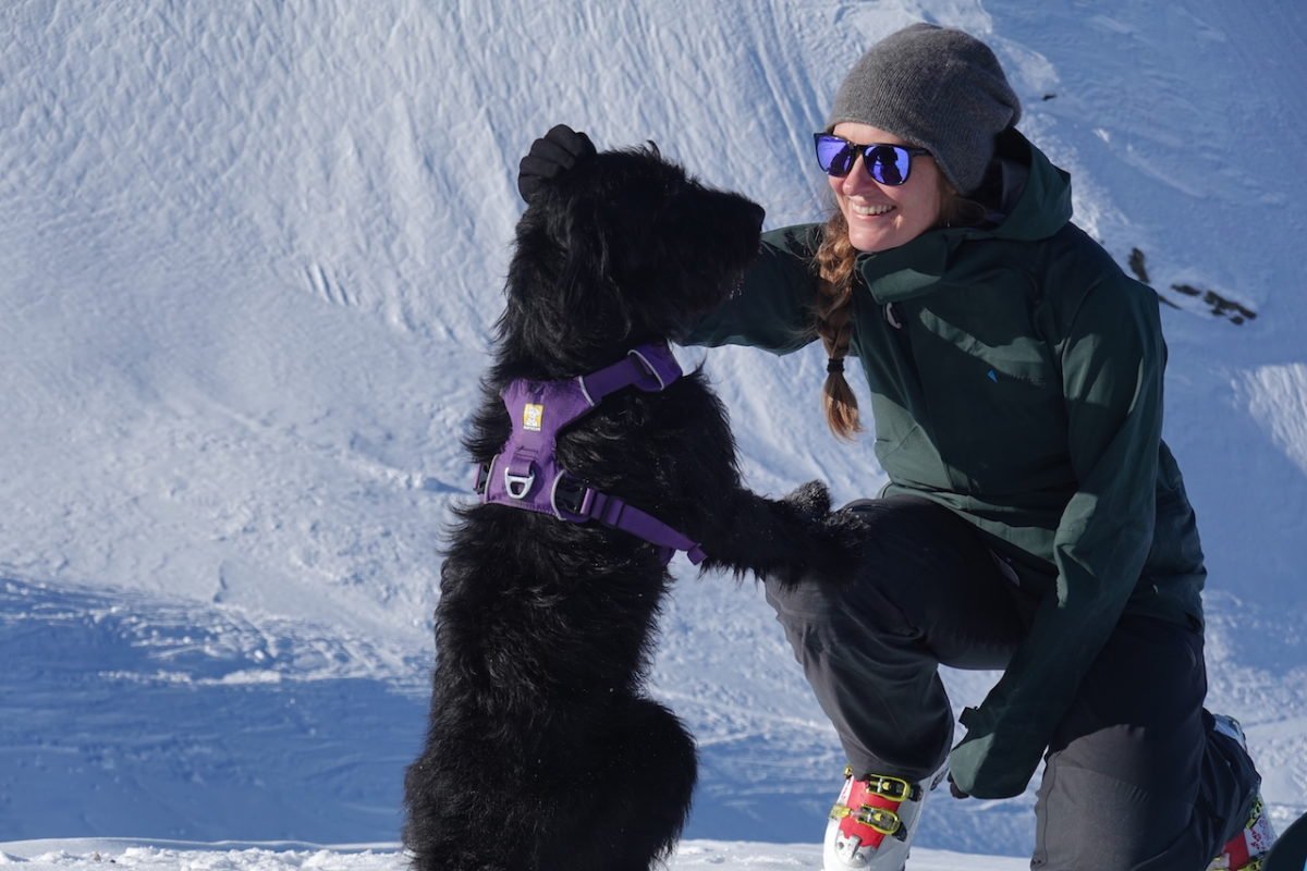 Testbericht - Klättermusen Brage Jacket & Pant: Harte Wintereinätze leicht gemacht – stylische und nachhaltige Skitouren-Kombi
