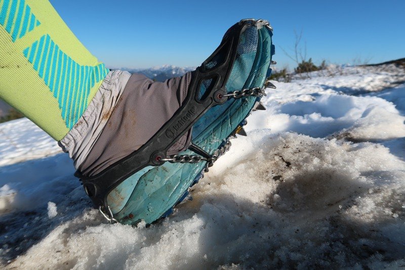 Testbericht - Kahtoola NANOspikes®, MICROspikes® & INSTA Gaiter Low: Traktionshilfen und Leichtgamaschen für winterlichen Outdoor-Aktivitäten