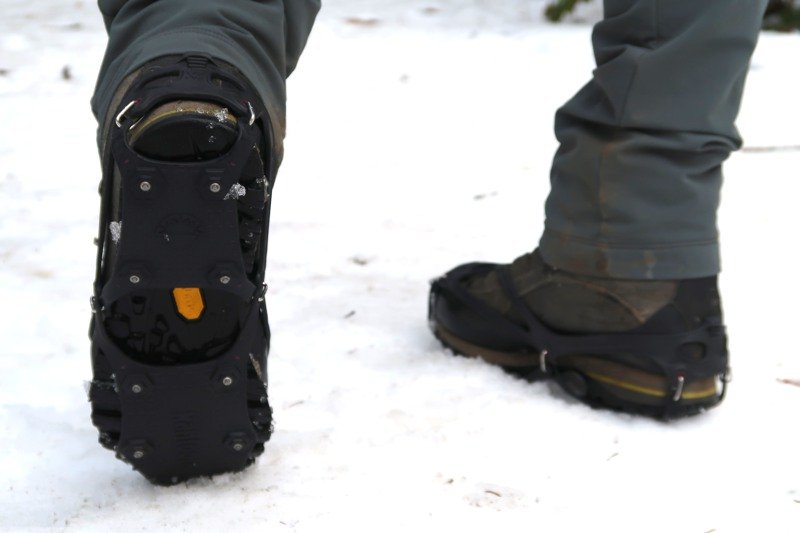 Testbericht - Kahtoola NANOspikes®, MICROspikes® & INSTA Gaiter Low: Traktionshilfen und Leichtgamaschen für winterlichen Outdoor-Aktivitäten