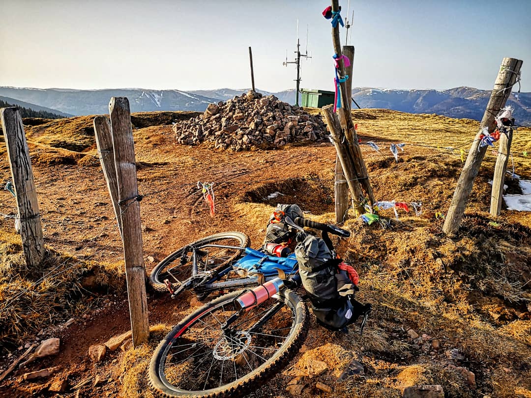 Portrait - Leona Kringe / Grenzsteintrophy: 1.250 Kilometer für den guten Zweck - als Heimatnomadin durch Deutschland