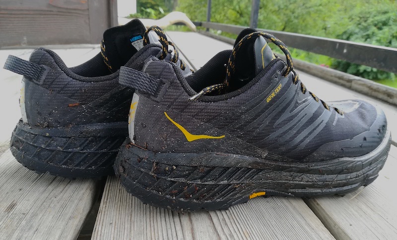 Testbericht - HOKA Speedgoat 4 GTX: Wasserdichte Trailrunning-Laufschuhe für die nasskalte Jahreszeit