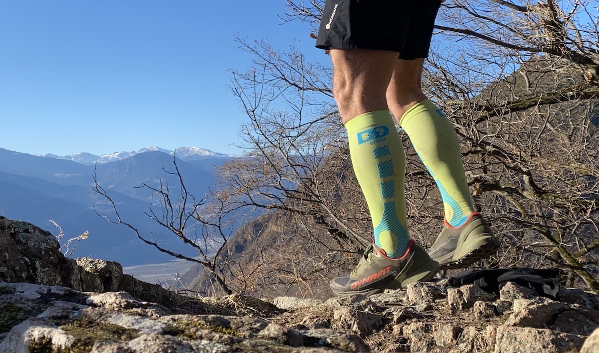 Testbericht - Dynafit Ultra 50 GTX: Wasserdichter Laufschuh mit knackiger Dämpfung und perfekter Passform
