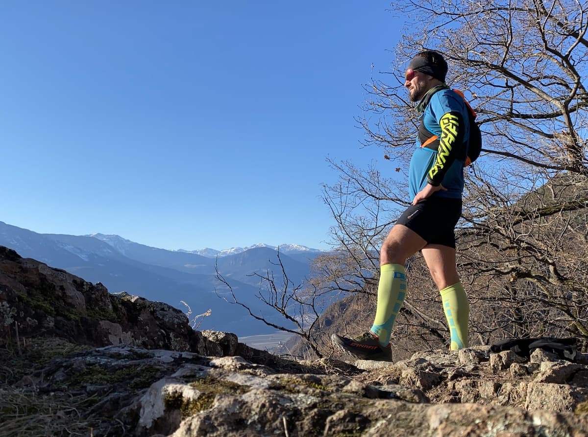 Testbericht - Dynafit Ultra 50 GTX: Wasserdichter Laufschuh mit knackiger Dämpfung und perfekter Passform