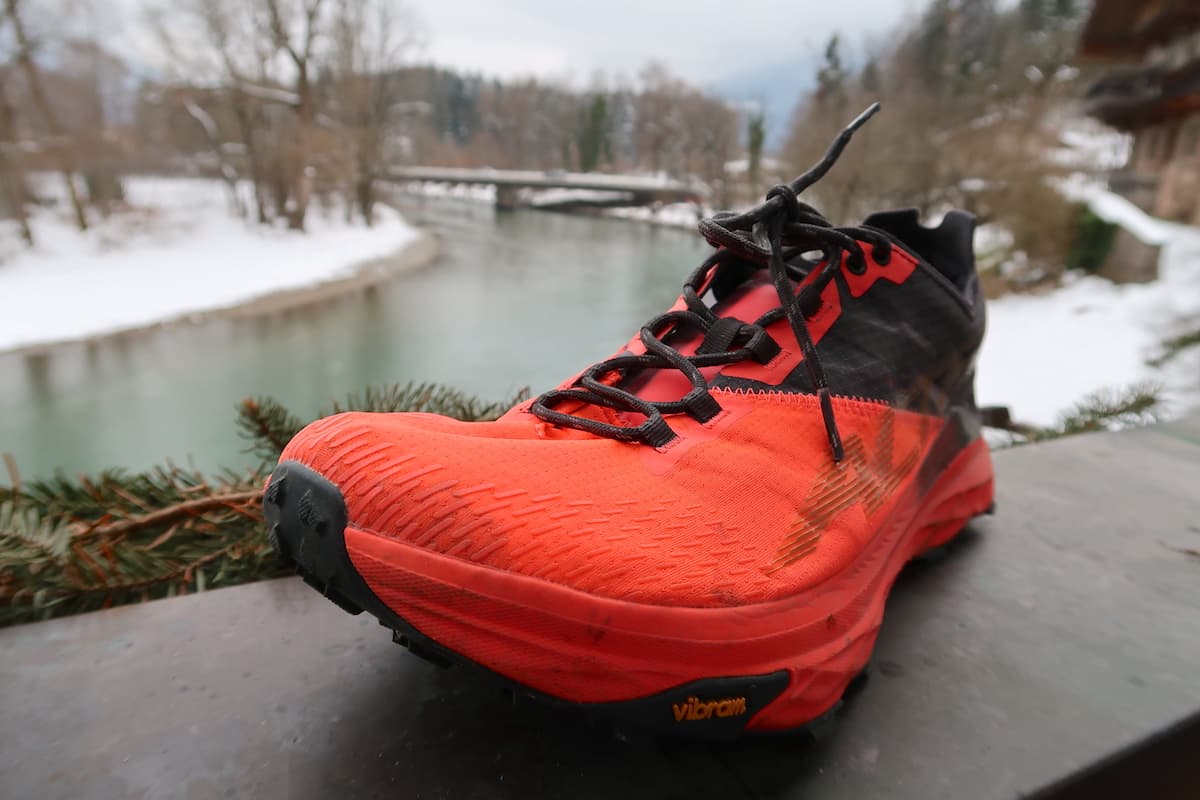 Testbericht - Altra Mont Blanc, Timp 4 & Lone Peak 5: Drei gut gedämpfte Trailrunning Laufschuhe ohne Sprengung und mit breiter Zehenbox