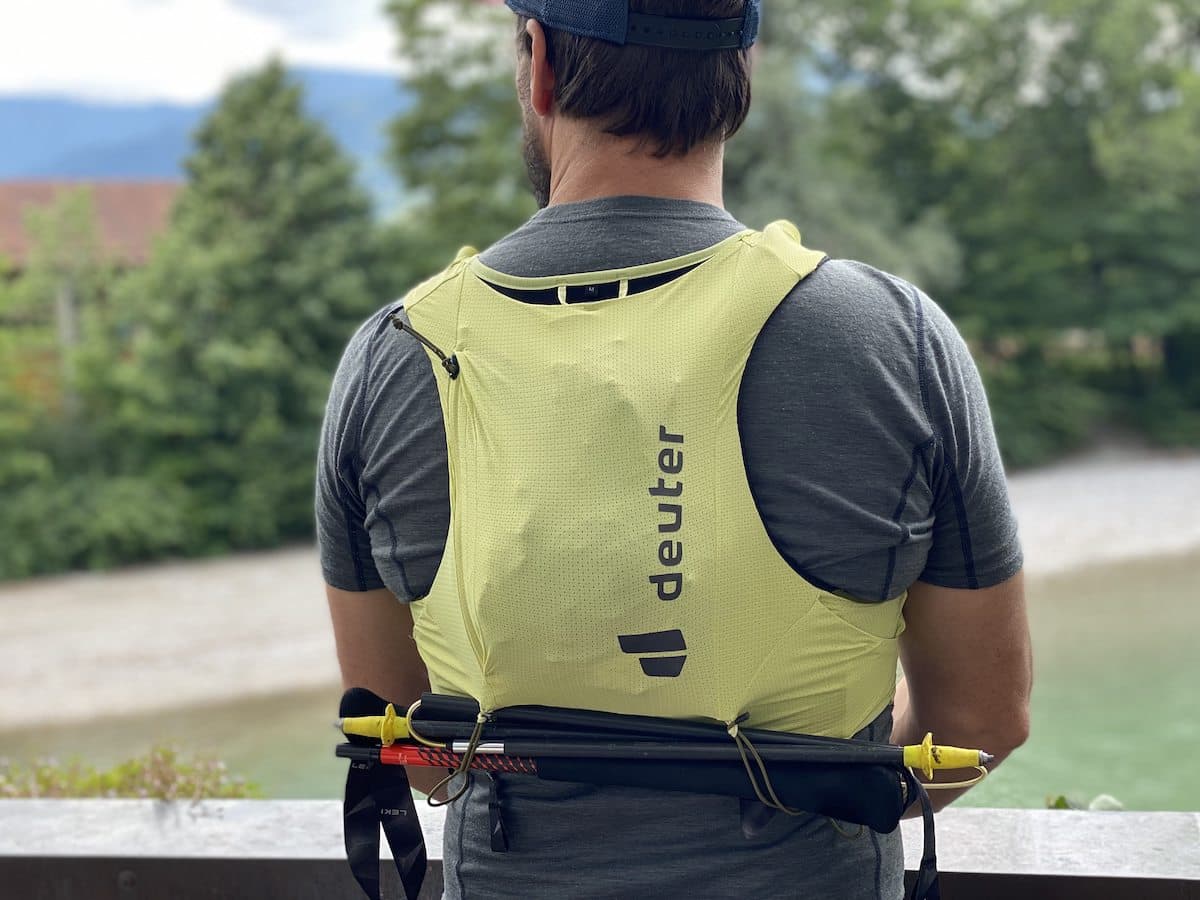 Testbericht - deuter Traick 5: Superleichte und komfortable Trailweste made in Germany