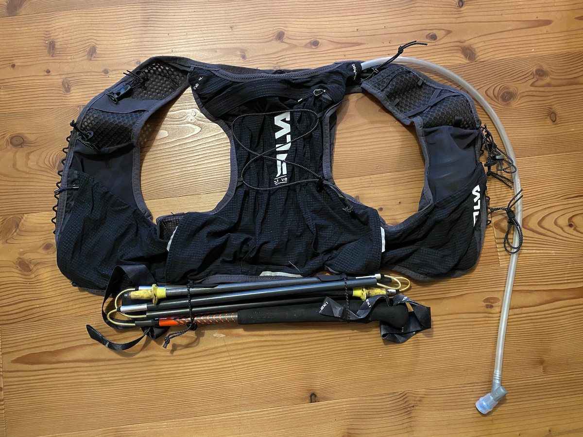 Testbericht - SILVA Strive 10 Vest + HydraPak Hydration Reservoir V 1L: Ultraleichte Laufweste für ultralange Trailrunning-Abenteuer