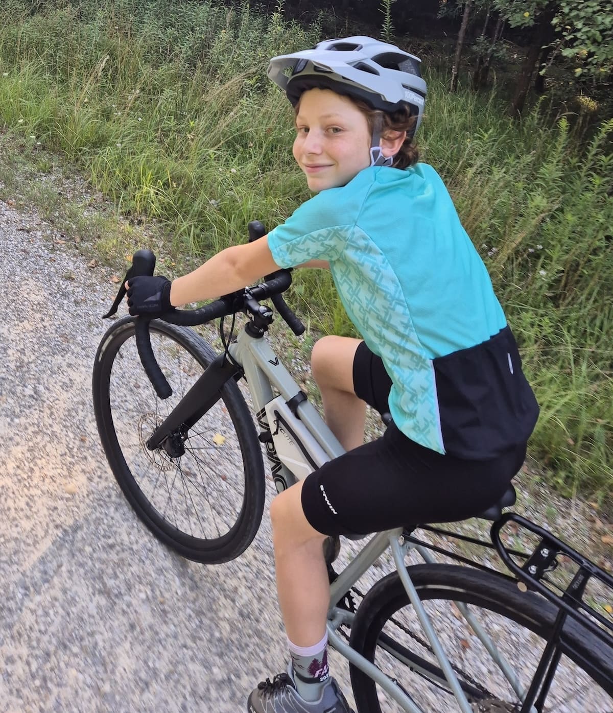 Testbericht - VPACE MICHL275 Kinder Gravelbike V2: Graveln wie die Großen oder Bikepacking für die ganze Familie