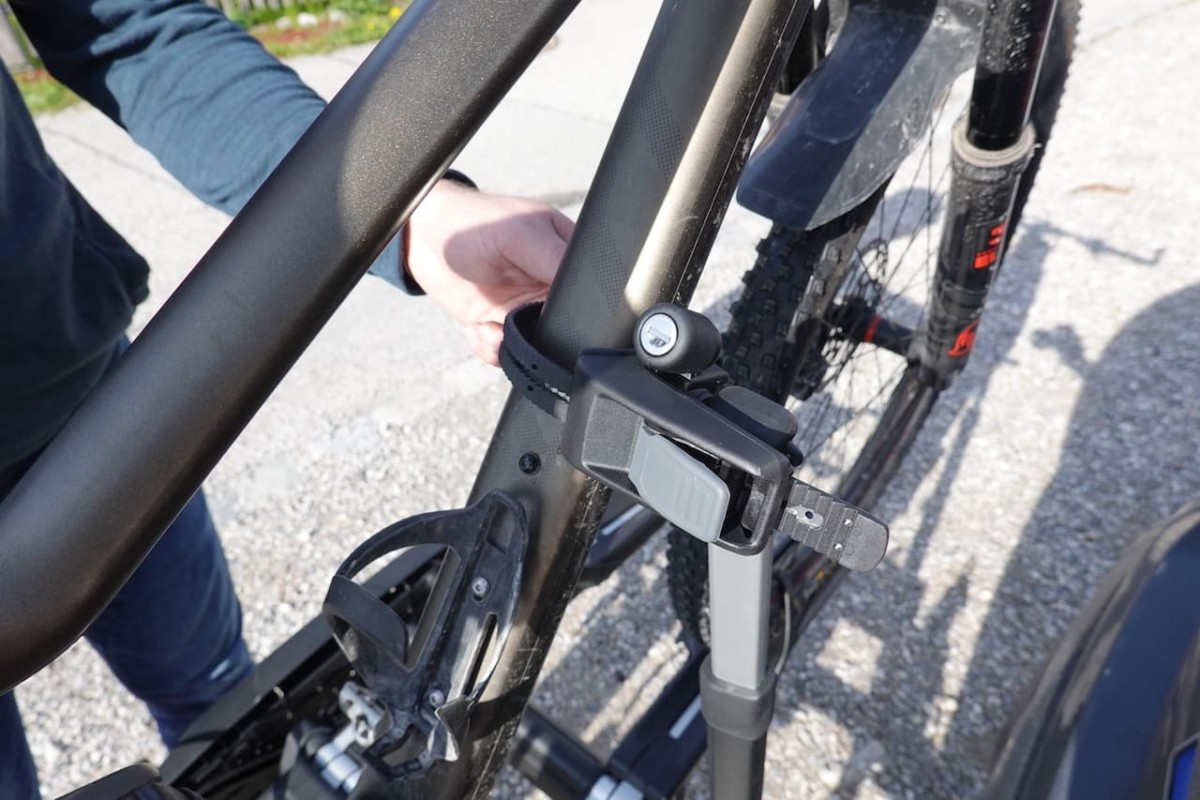 Testbericht – Thule Epos: 7 Gründe, warum der neue Fahrradträger für die Anhängerkupplung wirklich begeistert!